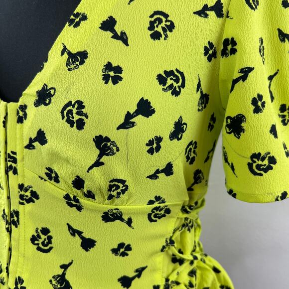 Collusion Yellow Black 6 Lace Up Side Top Ditsy Print Ribbed V-Neck Short Sleeve - Picture 3 of 8